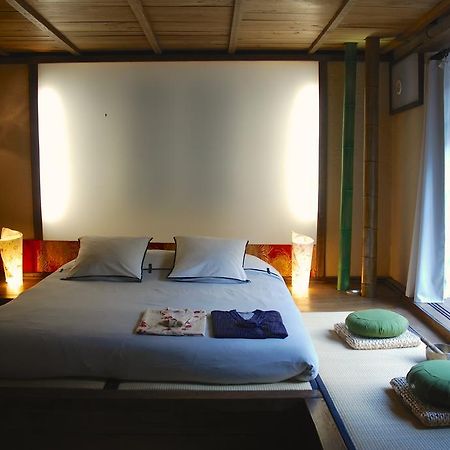 Minshuku Chambres D'Hotes Japonaises Thiers Camera foto