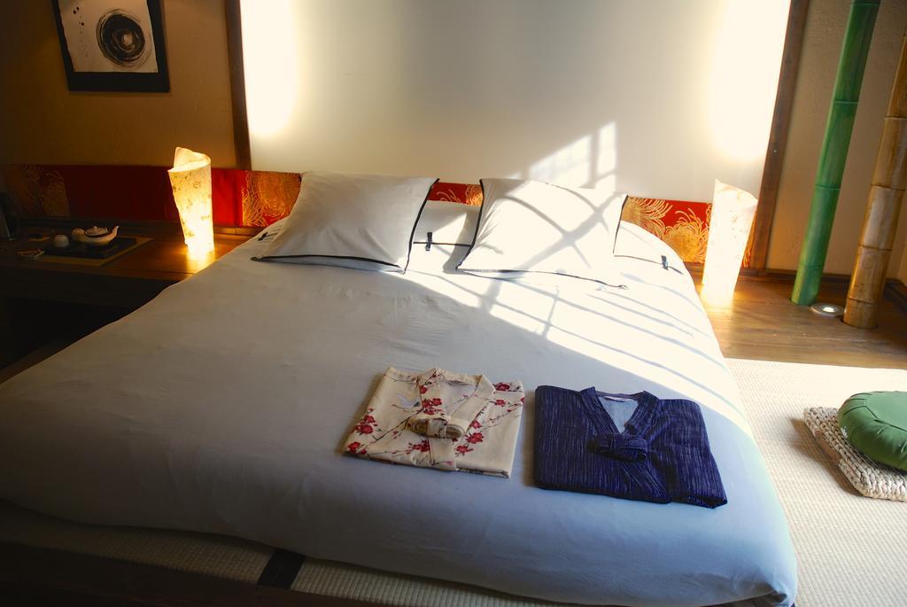 Minshuku Chambres D'Hotes Japonaises Thiers Camera foto